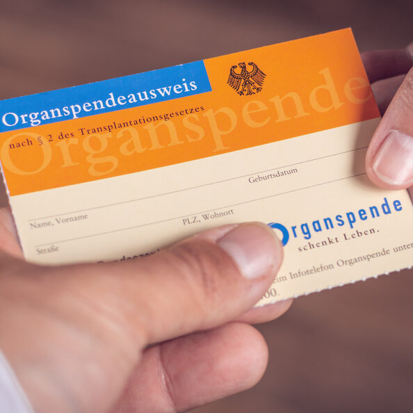 Motivbild Organspendeausweis [Foto: ©mpix-foto - stock.adobe.com]